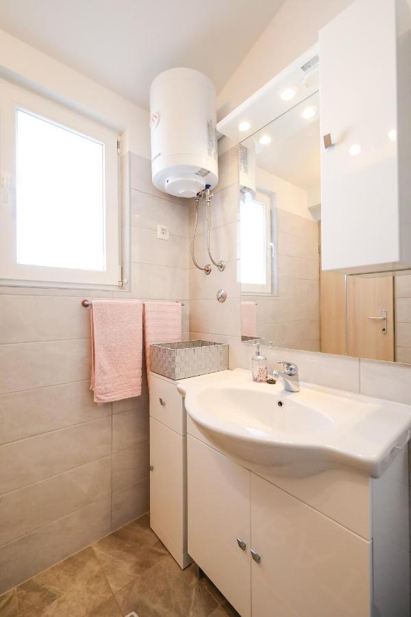 Holiday Home Ana Poljana  Εξωτερικό φωτογραφία