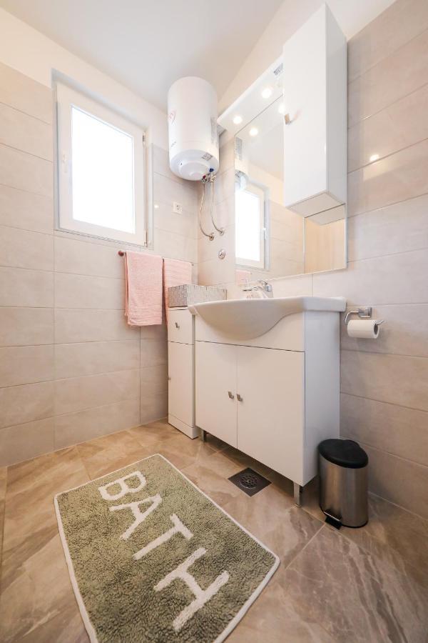 Holiday Home Ana Poljana  Εξωτερικό φωτογραφία