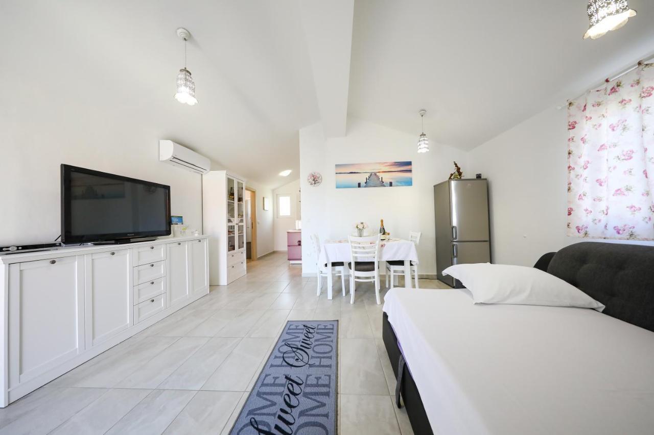 Holiday Home Ana Poljana  Εξωτερικό φωτογραφία